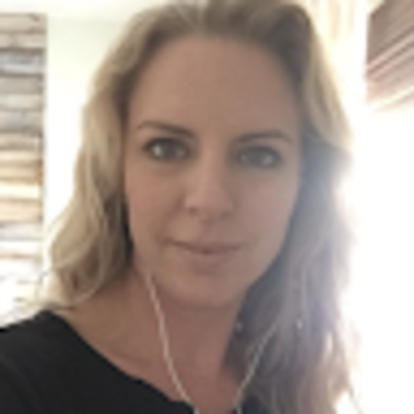 Meet your Posher, Lizzy - Picture 1 of 1